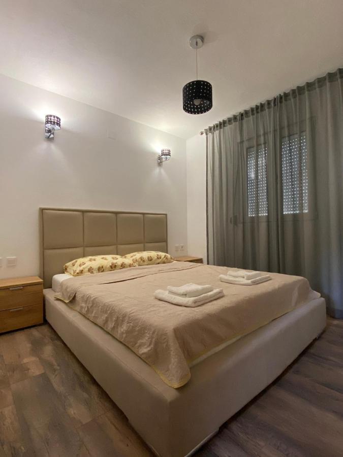 Zecevic Apartment *